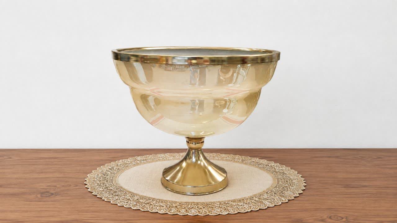 میوه خوری آب گز پایه دار